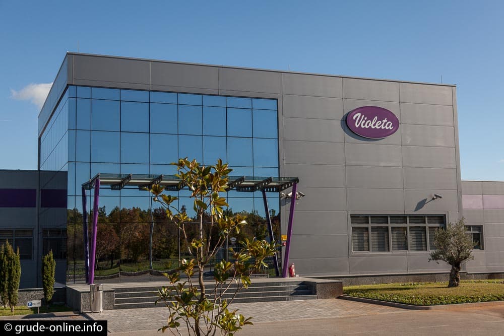 Ilustracija članka: Violeta raspisala natječaj za popunu 15 radnih mjesta u Grudama i Čapljini