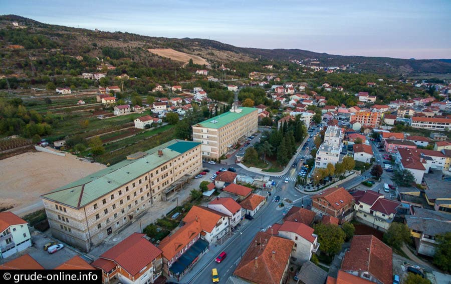 Ilustracija članka: Zapuštenu duhansku stanicu u Grudama zamijenit će moderni poslovni centar