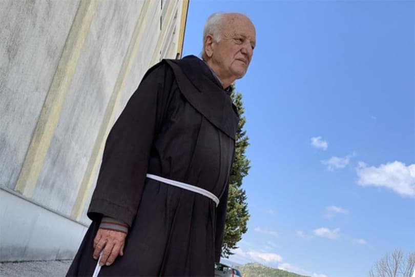 Ilustracija članka: Preminuo fra Kornelije Kordić