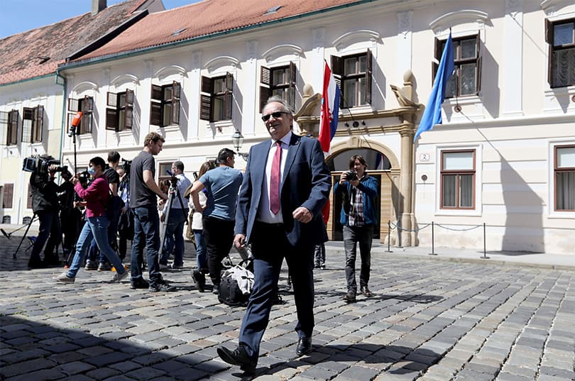 Ilustracija članka: Zoran Milanović vratio Branimiru Glavašu čin i odlikovanja