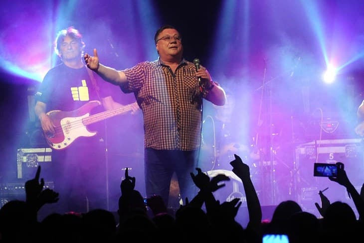 Ilustracija članka: Prvi veliki koncert od početka pandemije u BIH održat će Halid Bešlić u Ljubuškom