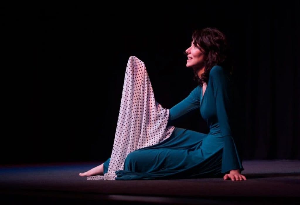 Ilustracija članka: Mlada glumica Tea Šimić oduševila publiku izvedbom “Bukače” u Zagrebu