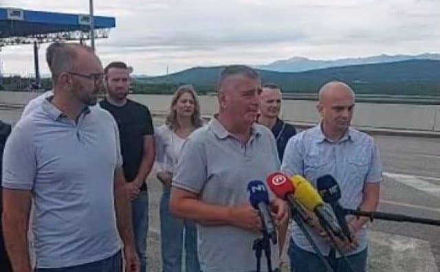 Ilustracija članka: VIDEO: MOST i HRS “Hrvatska se prema Hrvatima u BiH ponaša kao prema Indijancima u rezervatima”