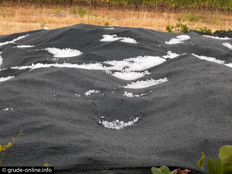 Ilustracija članka: FOTO/VIDEO: Nevrijeme praćeno tučom pogodilo dijelove općine Grude