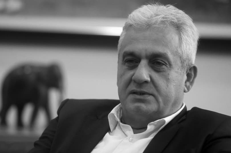 Ilustracija članka: Preminuo Ljubo Bešlić