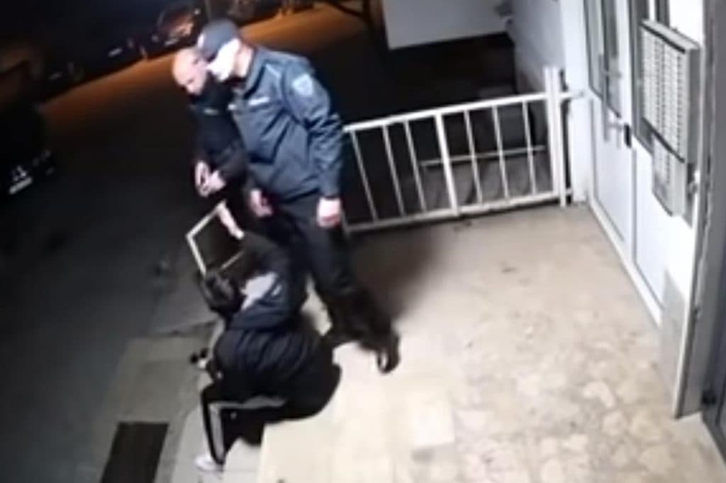 Ilustracija članka: Premlaćivanje u Mostaru: Policajci se izjasnili da nisu krivi