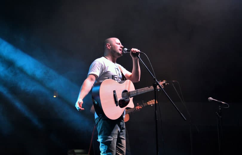 Ilustracija članka: Velika potražnja za ulaznicama za koncert ”U mom srcu vatra” u Širokom Brijegu
