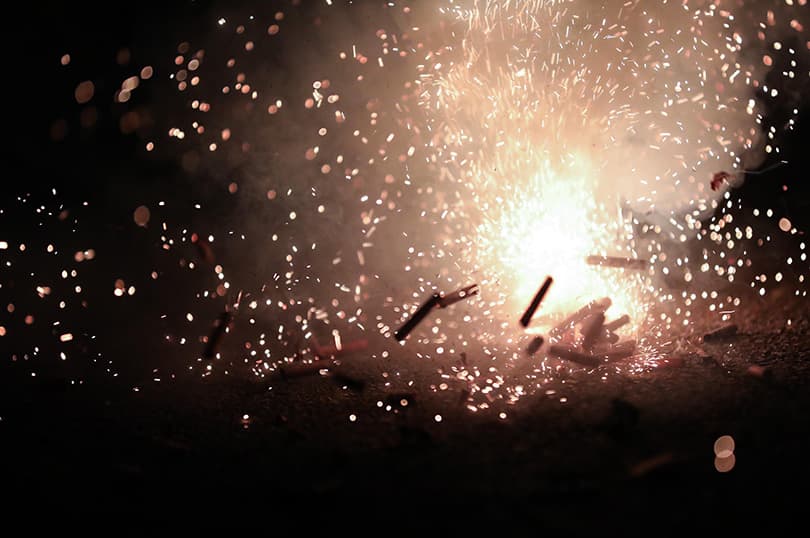 Ilustracija članka: MUP ŽZH upozorava: Oprezno s pirotehnikom i alkoholom