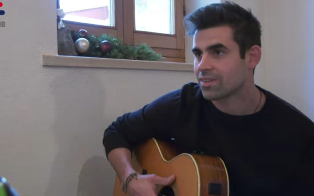 Ilustracija članka: VIDEO: Sve više mladih u Cenacolu zbog depresije i ovisnosti o mobitelu