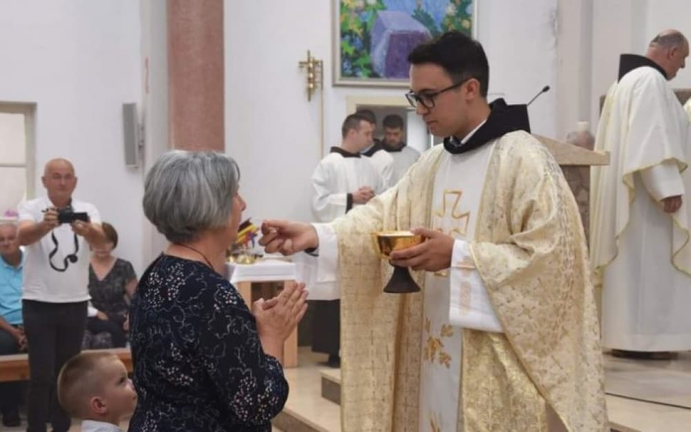 Ilustracija članka: Milka Rotim: Majka jednog fratra, majka je svih fratara