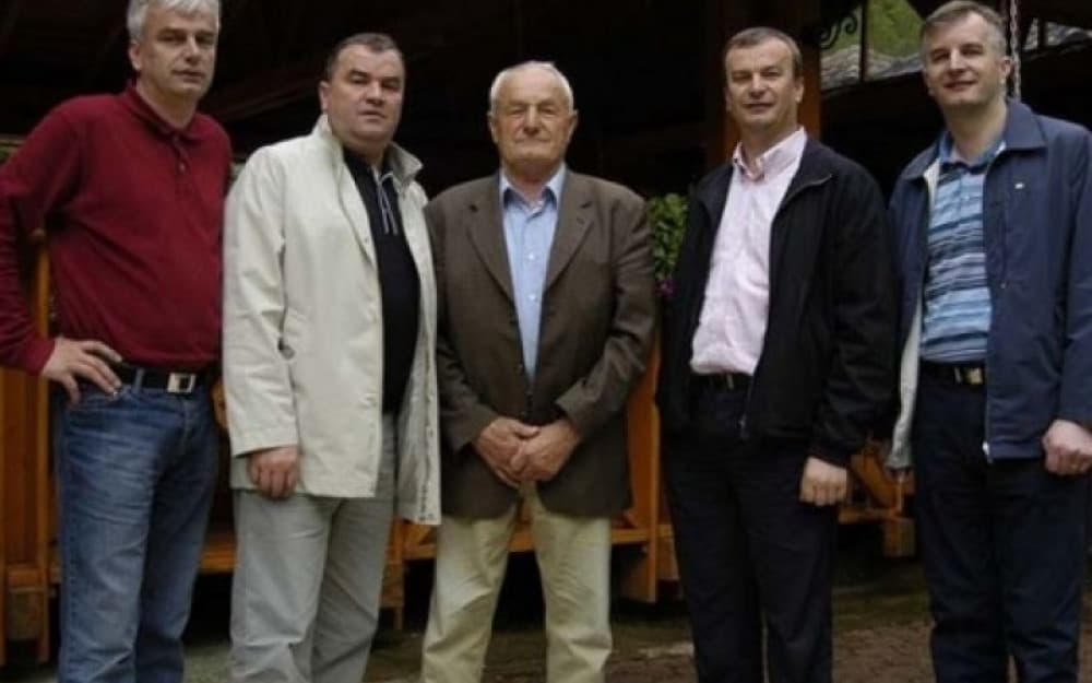 Ilustracija članka: SUPRUGE BRAĆE LIJANOVIĆ OSTALE PRAZNIH RUKU: Tužile vlastite tvrtke pa izgubile spor