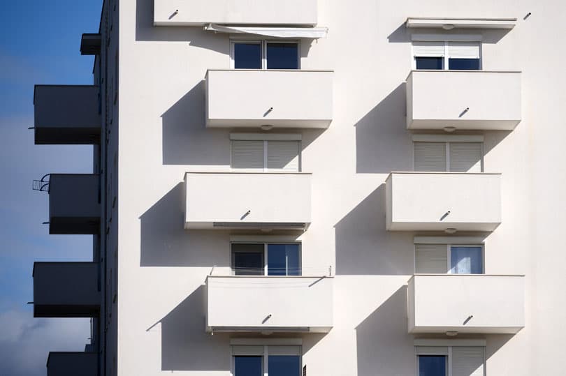 Ilustracija članka: Ljubuški izdvaja 200.000 KM za mlade koji su kupili stan ili počeli graditi kuću