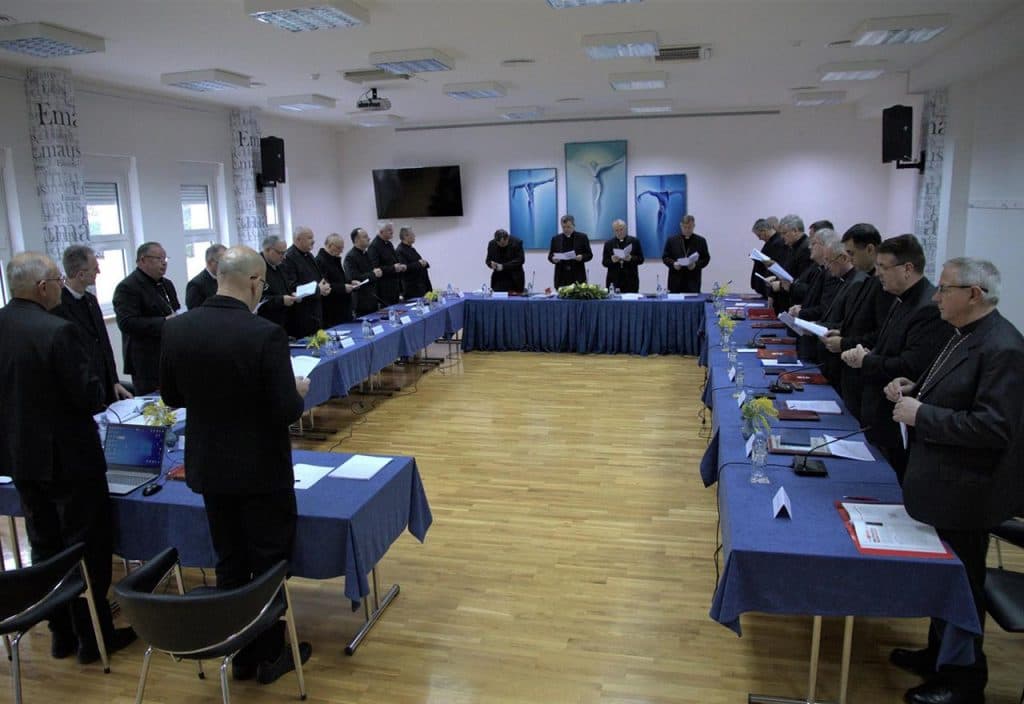 Ilustracija članka: Započelo zajedničko zasjedanje biskupa BK BiH i HBK