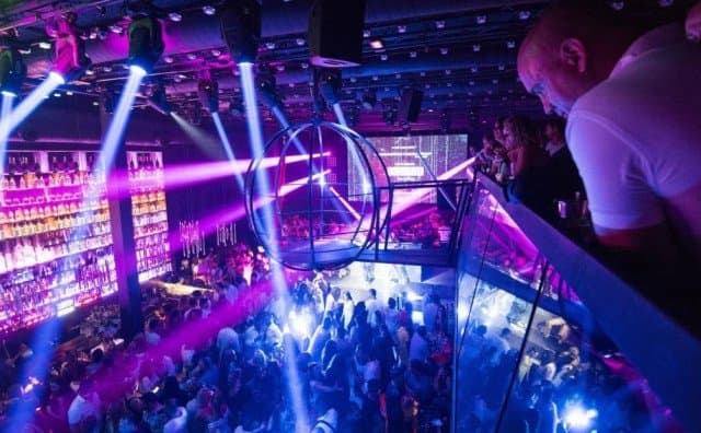 Ilustracija članka: SPLITSKI UGOSTITELJI Mladi nam partijaju po Hercegovini, mrtvi smo, ali nam to još nitko nije rekao