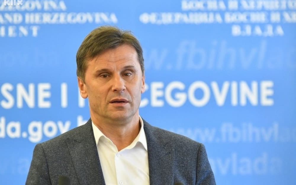 Ilustracija članka: Novalić: Ukidanje akciza na gorivo nije naša nadležnost