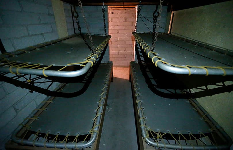 Ilustracija članka: Grude jedine u ŽZH nemaju javno ratno sklonište