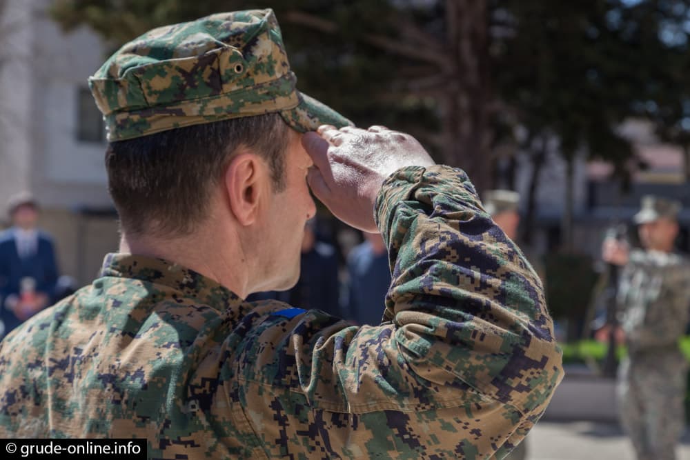 Ilustracija članka: Na javni oglas za prijem u profesionalnu vojnu službu prijavilo se 840 osoba