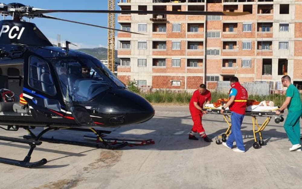 Ilustracija članka: Četverogodišnjak koji je ozlijeđen u prometnoj nesreći helikopterom prebačen iz Trebinja u Banja Luku