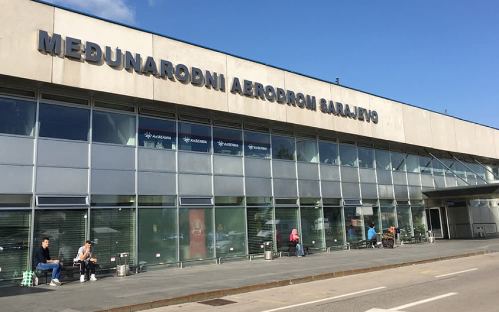 Ilustracija članka: Propucan avion Croatia Airlinesa na letu Zagreb-Sarajevo?