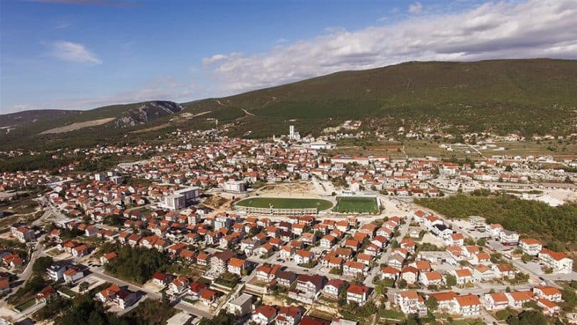 Ilustracija članka: Begić: Život je puno mirniji i ugodniji u Posušju nego u inozemstvu