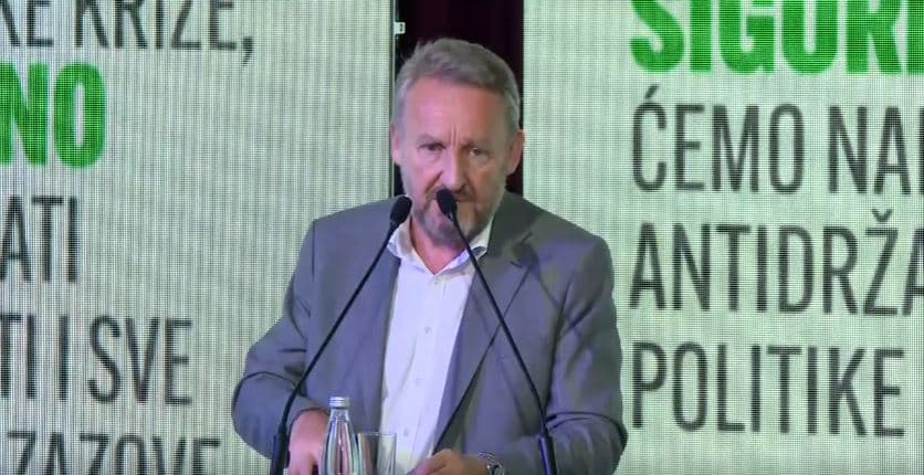 Ilustracija članka: Izetbegović: Mlade koji odlaze iz BiH ćemo morati zamijeniti robotima