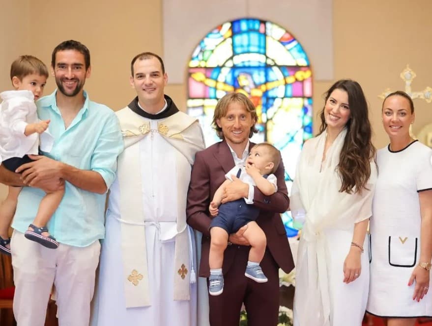 Ilustracija članka: Marin Čilić krstio sina Vitu, kum mu je Luka Modrić