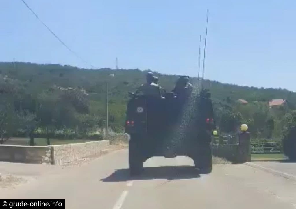 Ilustracija članka: EUFOR-ovi naoružani oklopnjaci ponovno u ŽZH