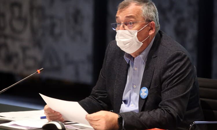 Ilustracija članka: Capak: Strogih mjera vjerojatno više neće biti, ali moguće maske