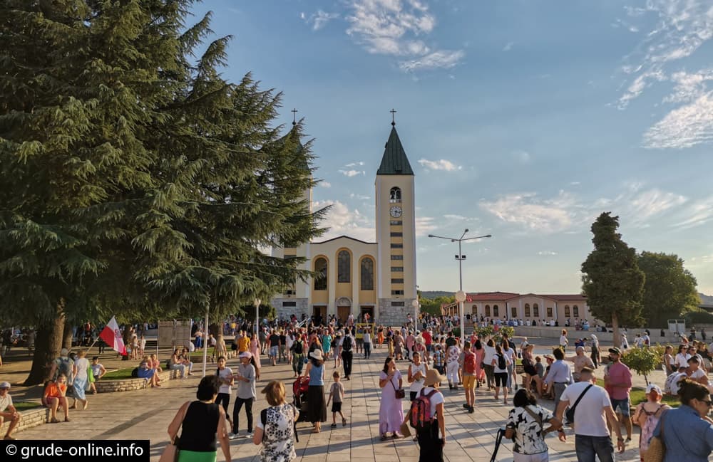 Ilustracija članka: Ukrajinskoj djeci u Međugorju uručeni laptopi i školska oprema