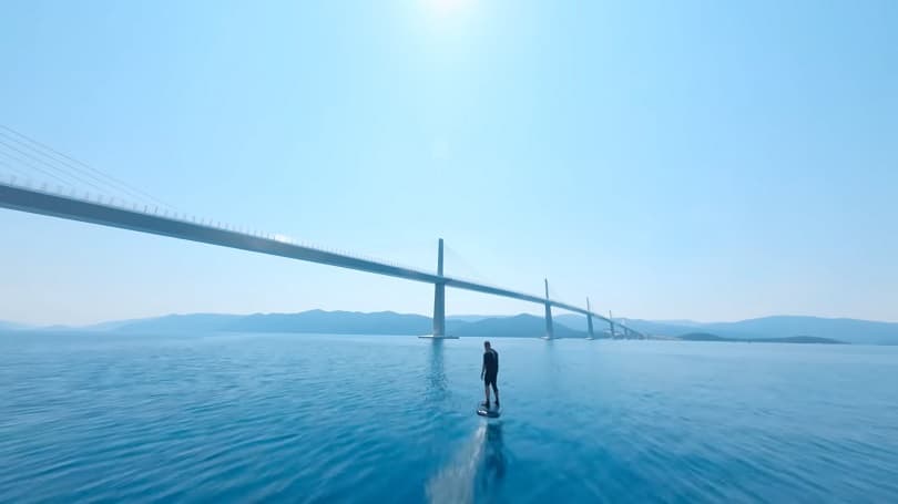 Ilustracija članka: Spektakularna snimka Pelješkog mosta u režiji tima iz Mostara