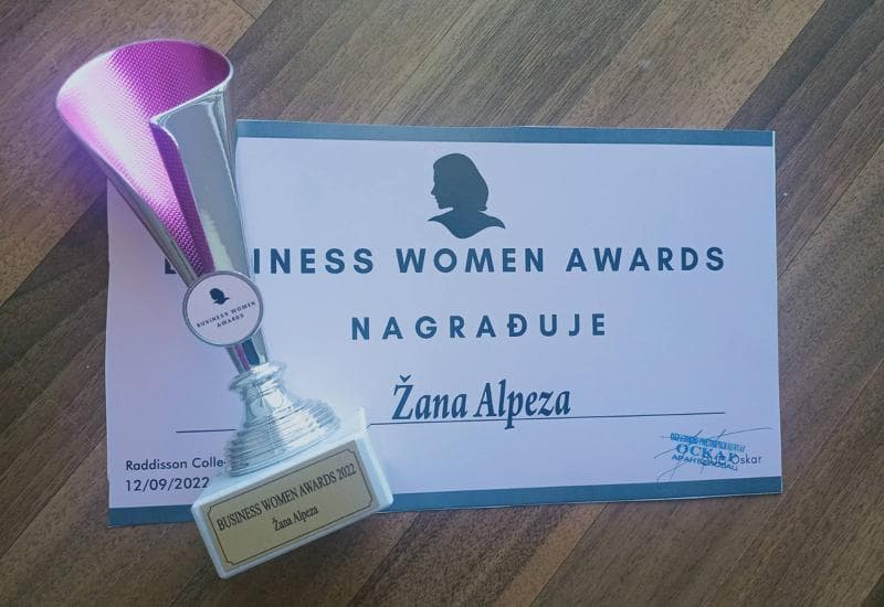 Ilustracija članka: Žana Alpeza dobitnica nagrade od OUC Srbije Business Women Awards