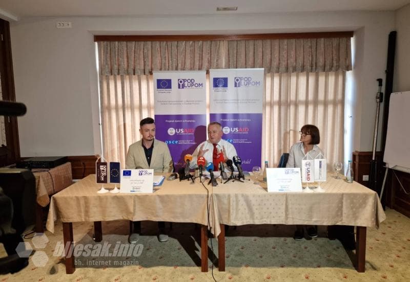 Ilustracija članka: Cijena glasa kreće se od 100 KM do 100 eura