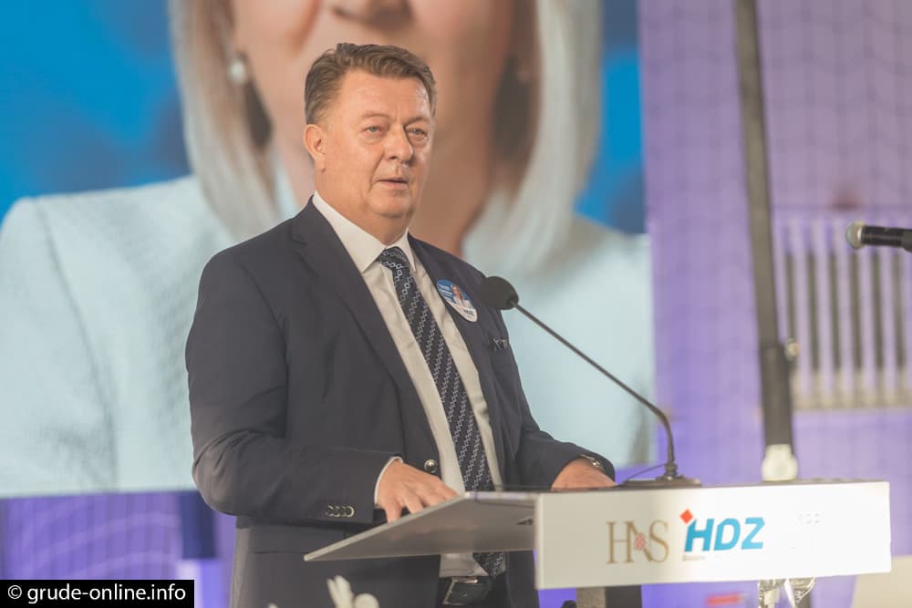 Ilustracija članka: Koalicija koju predvodi HDZ BiH u Skupštini ŽZH očekuje najmanje 14 mandata