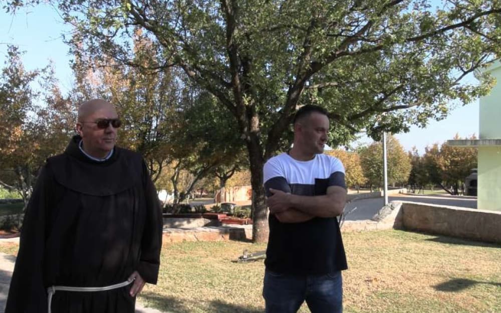 Ilustracija članka: Oko 50 osoba godišnje u Međugorju se liječi od ovisnosti o drogi, kocki, alkoholu, internetu