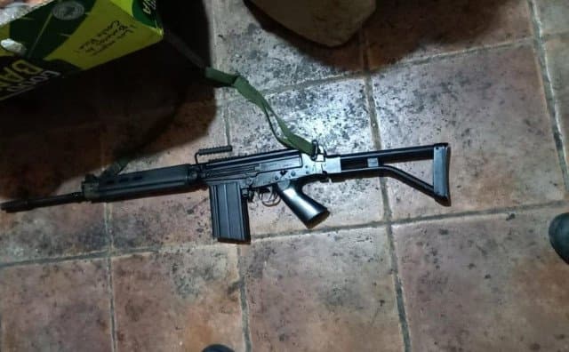 Ilustracija članka: Pretresi u Hercegovini: Zaplijenjen eksploziv, auta, krivotvoreni dokumenti, oružje…