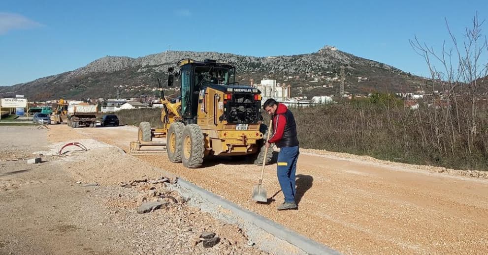 Ilustracija članka: Za kružni tok u Posušju 169.770 KM, dionicu Sovići – Sebišina 232.741 KM…