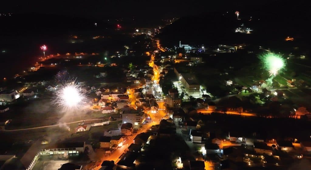 Ilustracija članka: VIDEO: Pogledajte novogodišnji vatromet iznad Gruda