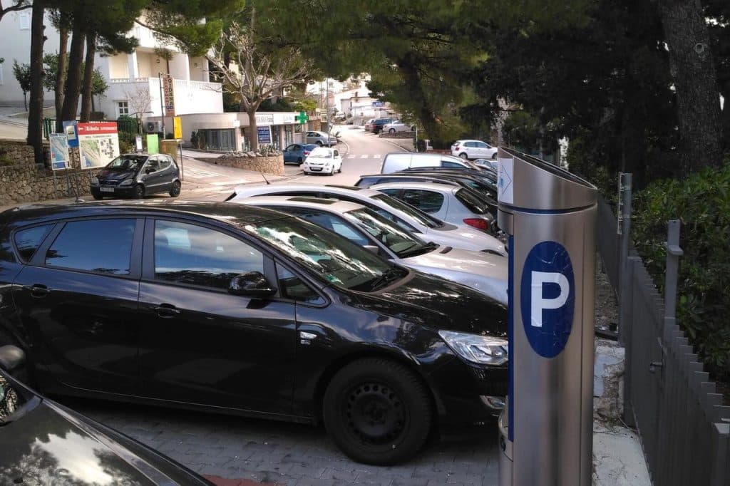 Ilustracija članka: BiH zbog kazni za parkiranje dostavlja osobne podatke RH, je li to sigurno?