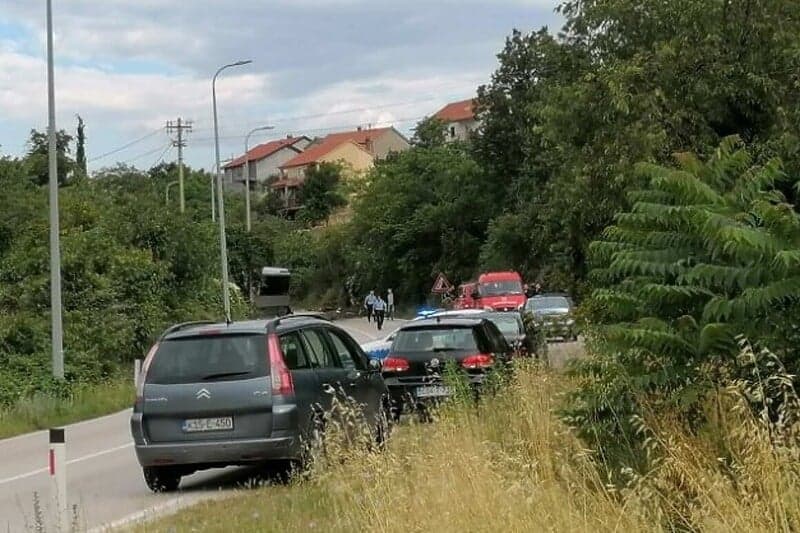Ilustracija članka: Teška nesreća kod Trebinja: Autobus udario u brdo, dvije osobe poginule