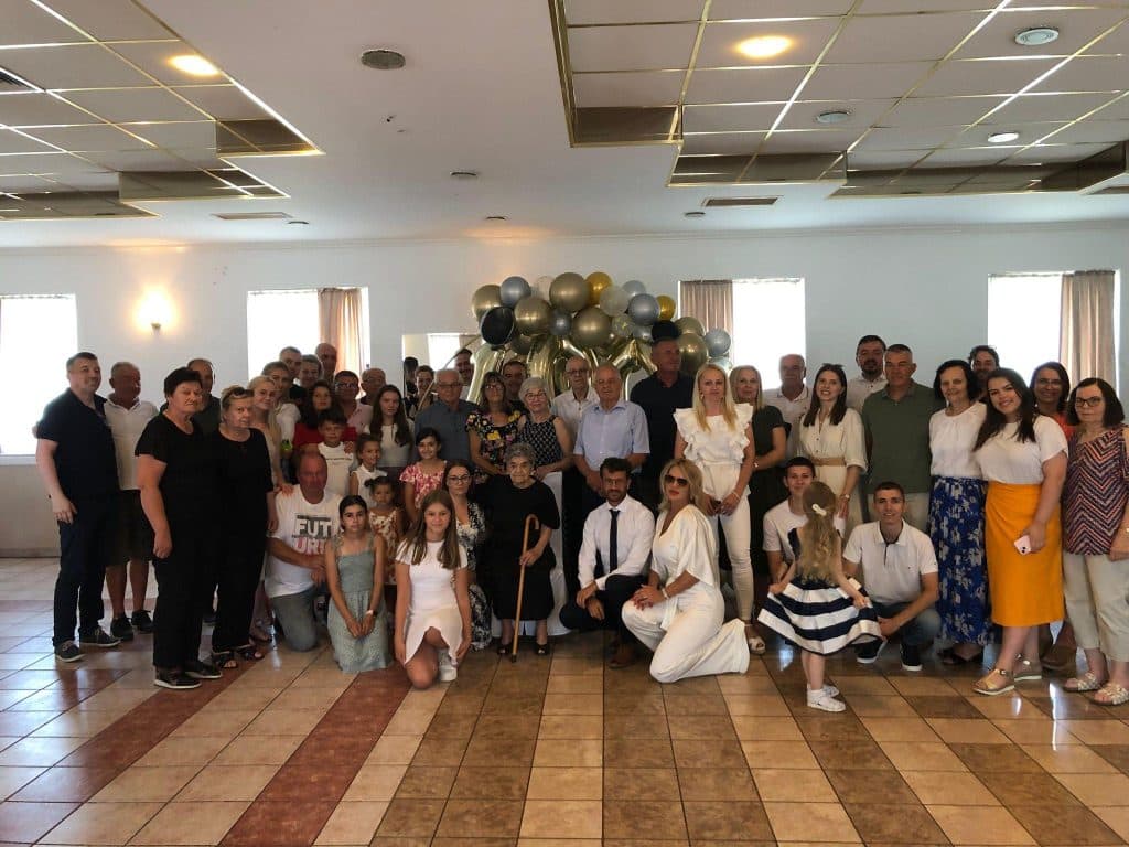 FOTO: Baka Zora iz Drinovaca proslavila 100. rođendan