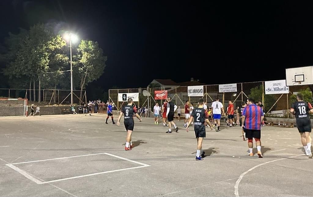 Ilustracija članka: Četvrtfinalna večer malonogometnog turnira u Drinovcima