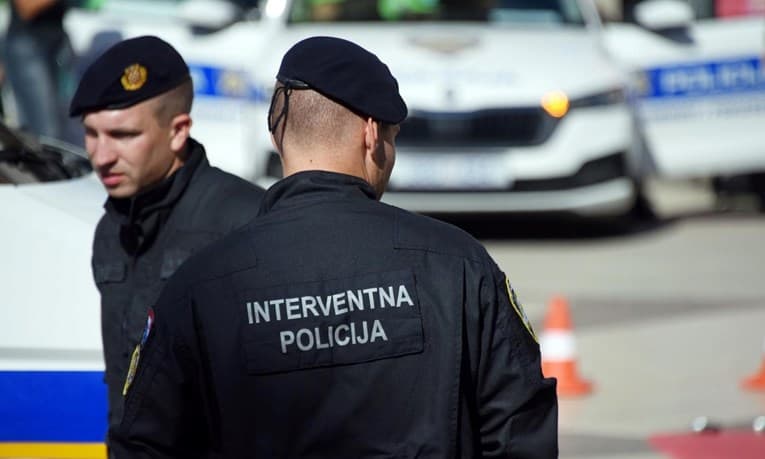 Ilustracija članka: Velika akcija policije i USKOK-a u Splitu i okolici, uhićeno 19 osoba