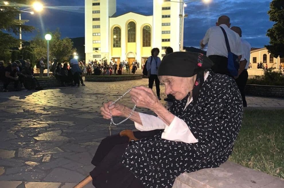 Ilustracija članka: Baka Anđa iz Borajne u vjeri živi svih 100 godina