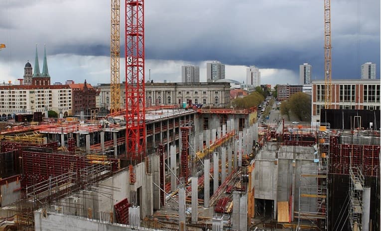 Ilustracija članka: Velika nesreća na gradilištu u Njemačkoj. Pale skele, najmanje pet mrtvih