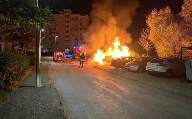 Ilustracija članka: U Posušju gorio krov poduzeća, vatrogasci spašavali osobu nakon prometne u Ljubuškom