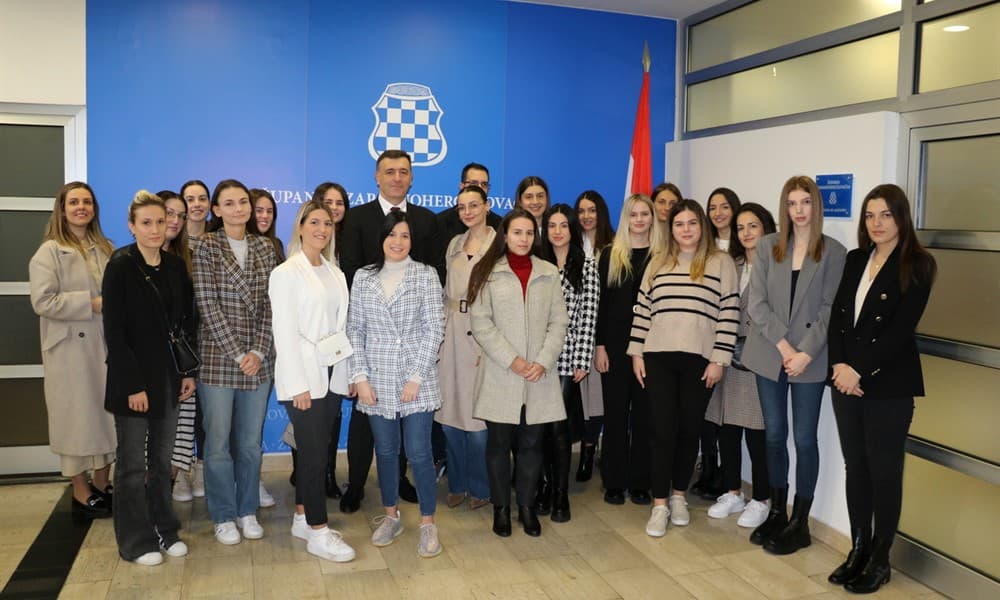 Ilustracija članka: U Županiji Zapadnohercegovačkoj s radom započelo 24 vježbenika