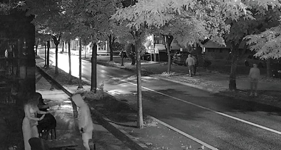 Ilustracija članka: VIDEO  Mladić u Mostaru napao tri djevojke