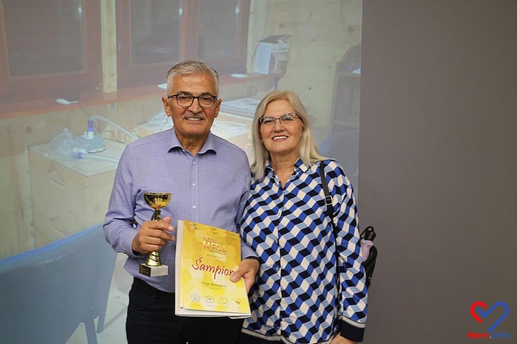 Ilustracija članka: U Mostaru održani 7. Dani hercegovačkog meda, slavio Grgo Knezović iz Gruda