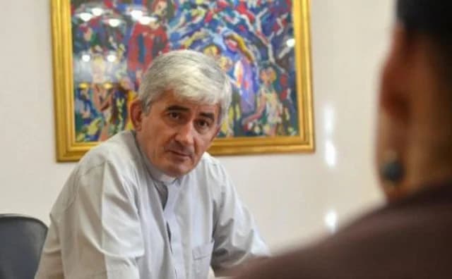 Ilustracija članka: Papa Franjo imenovao je don Željka Majića novim banjolučkim biskupom