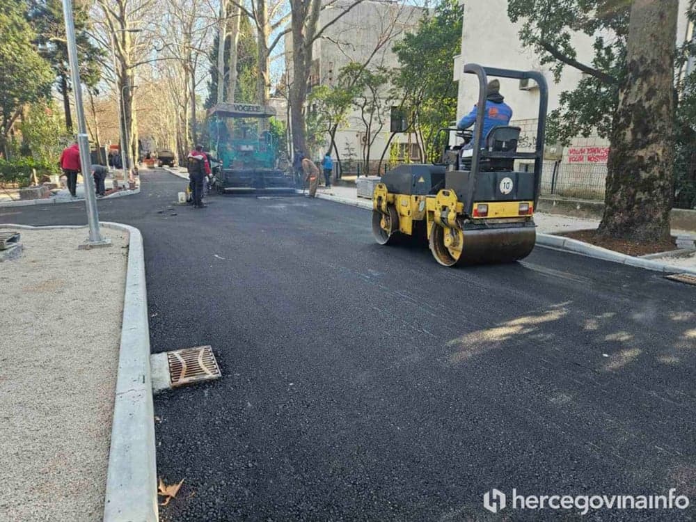 Ilustracija članka: Mostar: Postavljen prvi sloj asfalta u Ulici kralja Petra Krešimira IV.